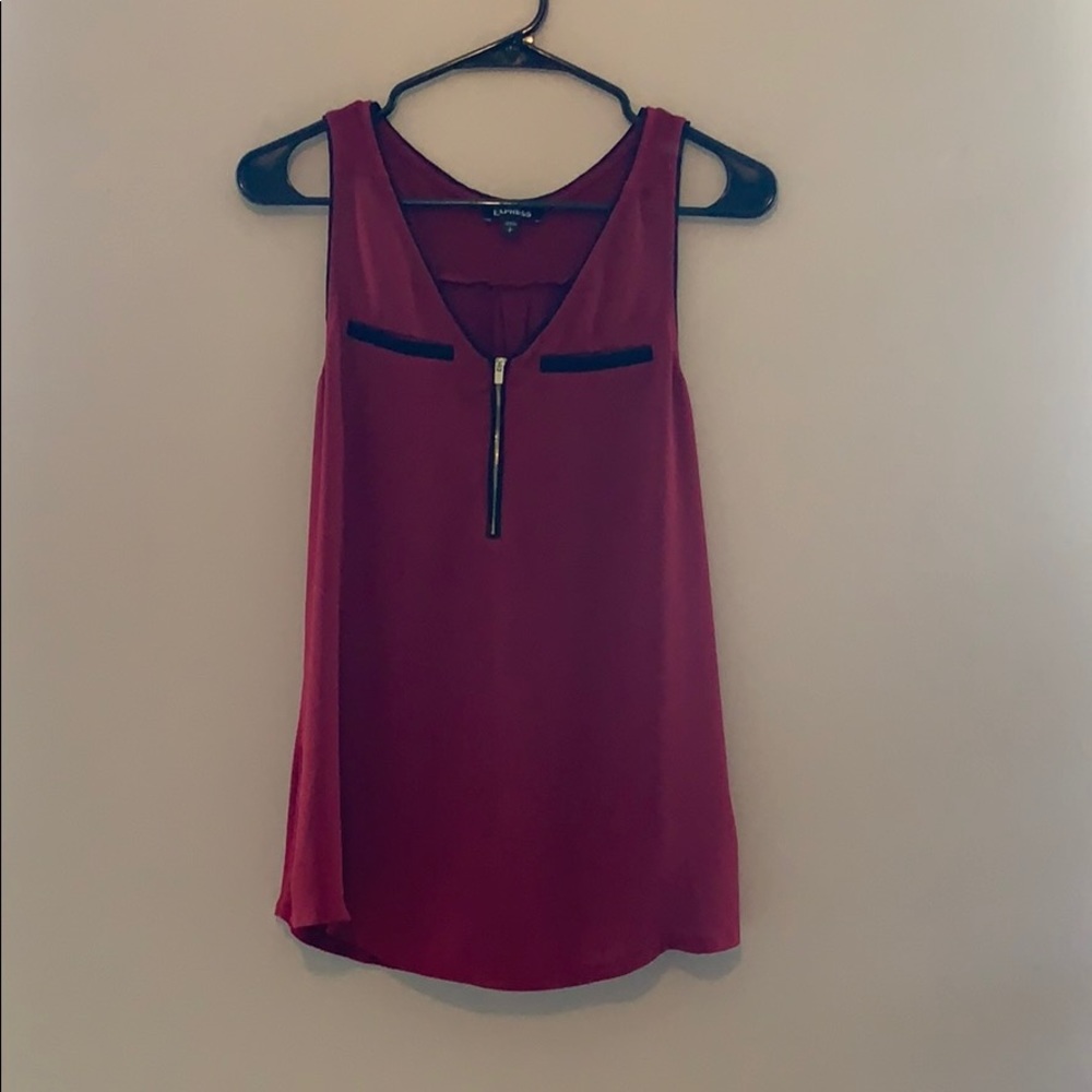 Express zippered tank